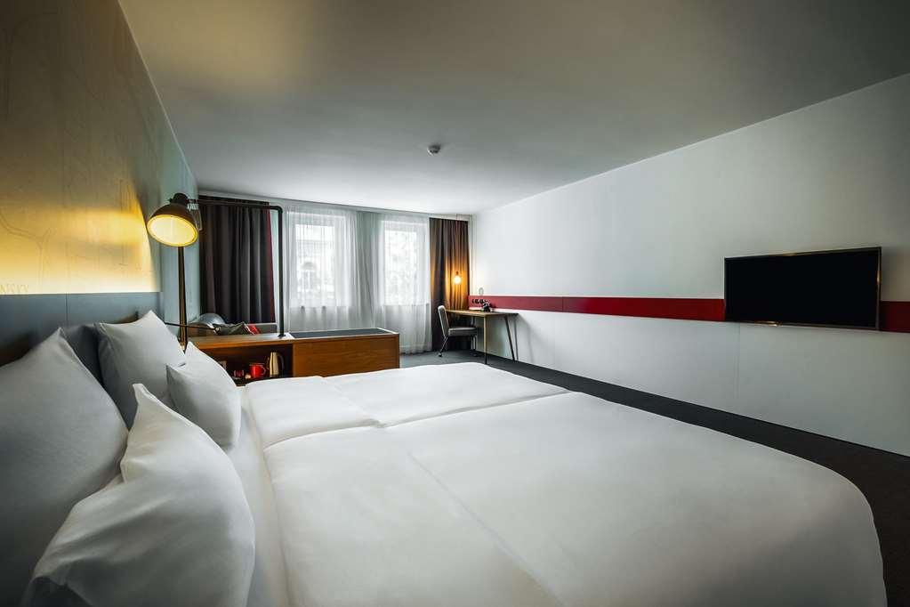 Max Brown Hotel 5Th District, Part Of Sircle Collection - Formerly Pentahotel Vienna Room photo